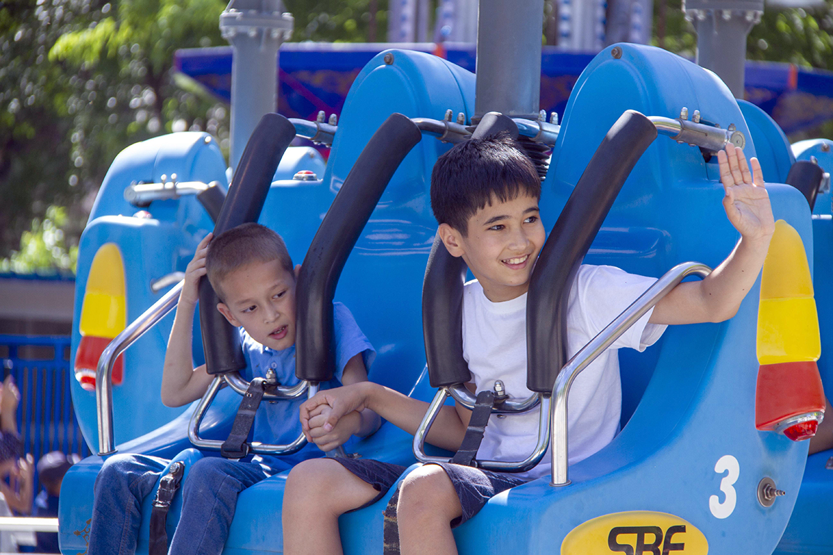 «Aşgabat» seýilgähindäki çagalar baýramy